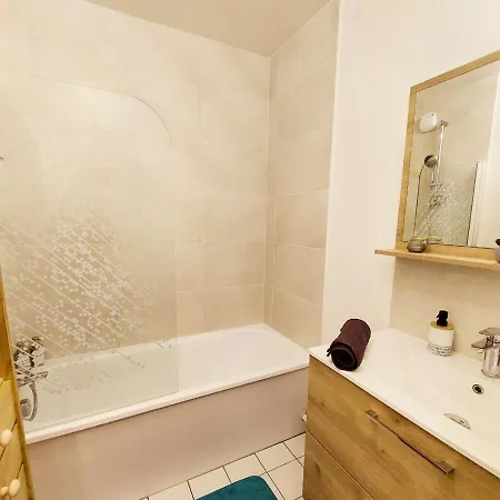 Apartment L'art De La Serenite - Prime Host - Calme & Confort L'Hay-les-Roses